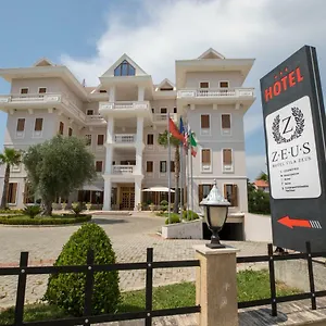 Zeus Hotel